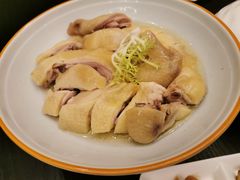 隔水蒸椰林鸡-彩丰楼中餐厅·早茶·点心·粤菜(海口华彩洲际酒店)