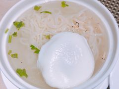 -亮马河饭店翠雅咖啡厅