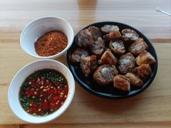 -乔岩保应烧烤店