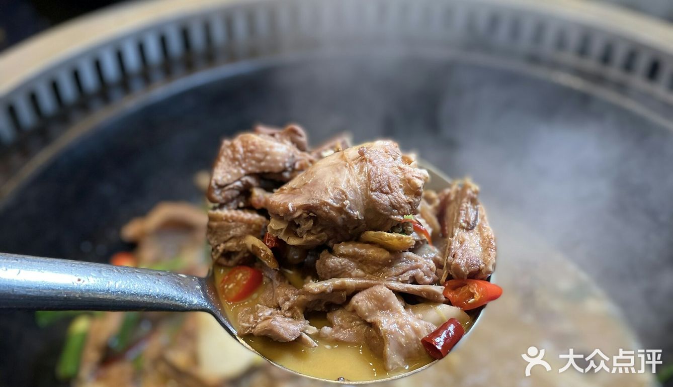 下了班就约上小伙伴冲了！一进店是扑面而来的乡土淳朴风