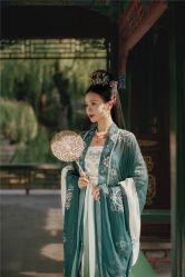 点击看大图 -美云庭古装·格格服汉服·京城旅拍(北京店)