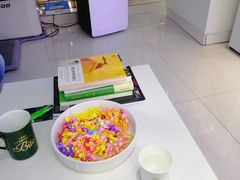 -提一眼镜·蔡司·依视路(小寨店)