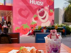 -Lotso Lunch Box 草莓熊餐盒