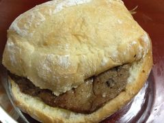 猪扒包-皇后饼店(财富广场店)