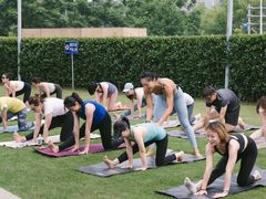 -lululemon(上海浦东IFC店)