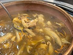 -阿山卓·野生菌火锅·纳西火塘烤肉