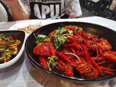 -华仔龙虾(永乐路总店)
