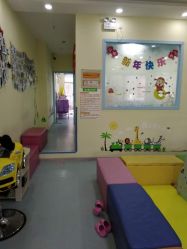 -鱼乐贝贝婴幼儿水育馆(高桥红坊店)