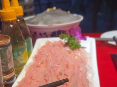 -二荆条·蜀鲜汇城市森林火锅