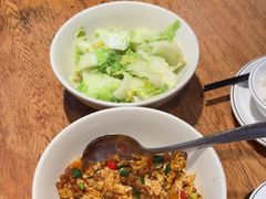 -聚鑫朋酸菜肥肠(九龙仓店)