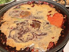 -旧街市鲜货老火锅(大光路店)