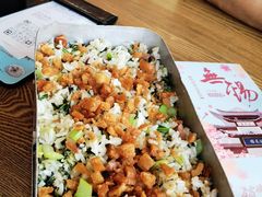-蜜桃餐厅·伴山(湖滨商业街店)