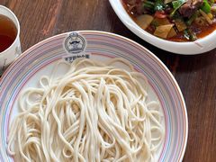 -歹歹的加个面过油肉拌面