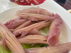 -二荆条·城市森林火锅旗舰店