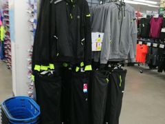 -迪卡侬(观山店)
