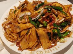-小河公主秘制烤羊腿(小绿谷店)