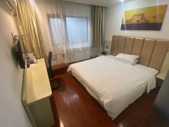 -如家驿居酒店(北京首都体育馆白石桥南地铁站店)