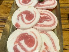 -金刚山黑牛炭火自助烤肉(西大望路店)
