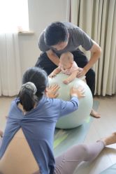 -爱尔乐美孕产瑜伽·普拉提