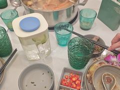 -喃喃椰·糟粕醋·椰子鸡火锅(七堡花园店)