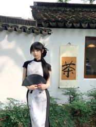 -一揽芳华汉服旗袍体验馆(拙政园店)