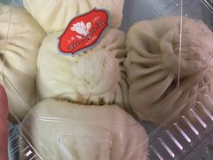 -白玉兰食品甜凤店(合生汇店)