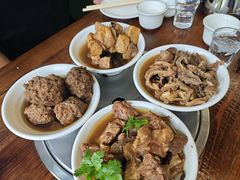 -明月食府(二区干二路店)