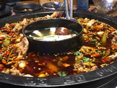 美蛙鱼头红汤锅底-味仙疯美蛙鱼头(清扬路总店)