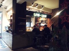 -UNI UNI(环亚凯瑟琳店)