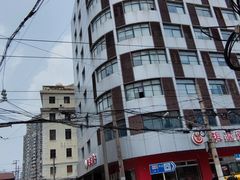 -四川北路(地铁站)