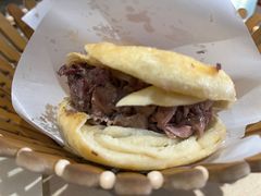 -闫家驴肉老店(华电一校店)
