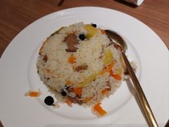 新疆手抓饭-贯贯吉·清真餐厅(浙江中路店)