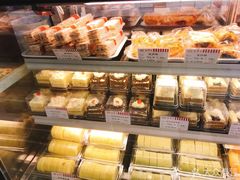 -红宝石·鲜奶小方·海派西点房(丰庄店)