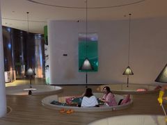 -涨巢·潮玩水疗局