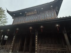 -胡雪岩故居