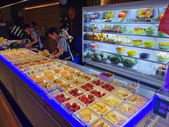 -涨巢·潮玩水疗局