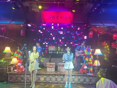 -喜鹊音乐酒馆(西街店)