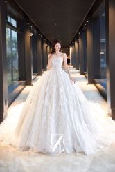 -Renee芮亦婚纱(原丽莎)