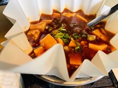 -穹六人间 people 6(岳阳路店)
