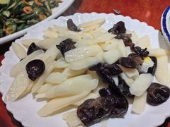 -老胶东家常菜馆(市场一路店)