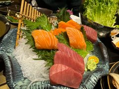 -山川小町·极番烧肉(新地假日广场店)