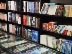 -钟书阁(松江泰晤士小镇店)