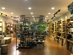 -万润国际酒店用品市场(曹安国际商城店)