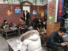 等位区-向民炒鸡老店(火车站店)