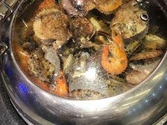 -船梆煮•蒸汽海鲜·炉火烤肉(五四广场店)