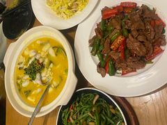 -海派美食·家宴海鲜青岛菜·石锅鲽鱼头(东方城店)