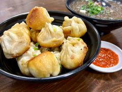 特色葱煎包-赵宝美煎包店