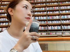 -茑屋书店(天目里店)