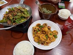 -湖南人家湘菜馆(镇江路店)