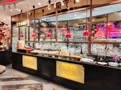 -四海一家自助餐(益田假日广场店)